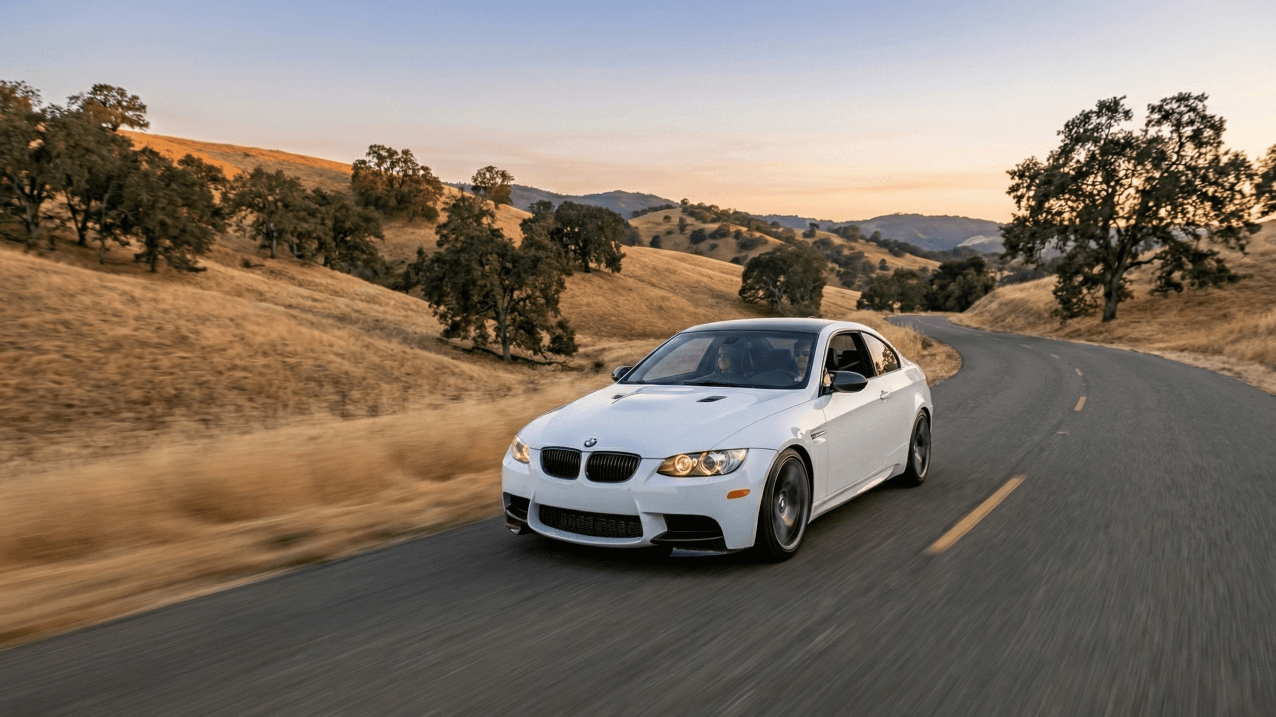 BMW E92 M3 coupe on scenic drive – in-depth review of the high-revving V8 icon's timeless driving dynamics