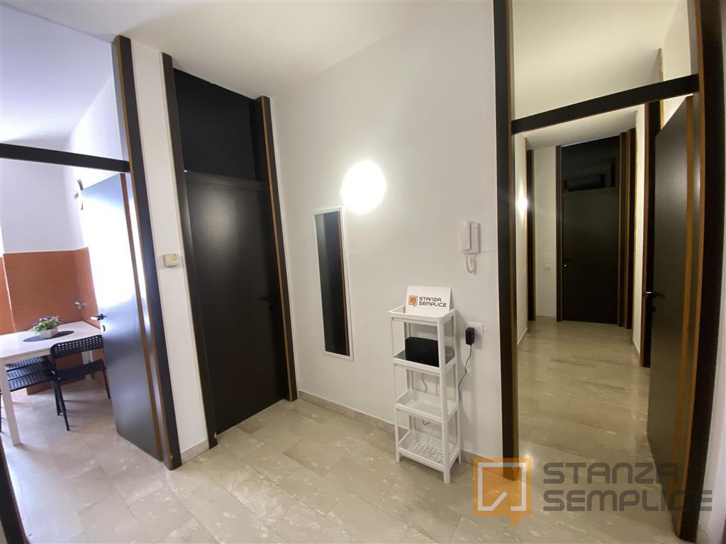 Stanza di 11 mq in Via CAMPAGNOLE, Rovereto