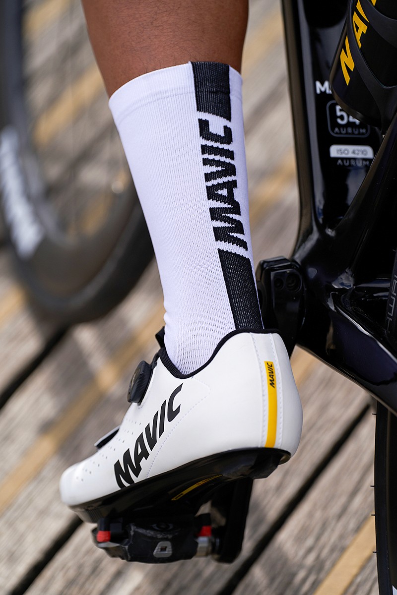 Photographie commerciale lifestyle  pour chaussettes et chaussures de vélo