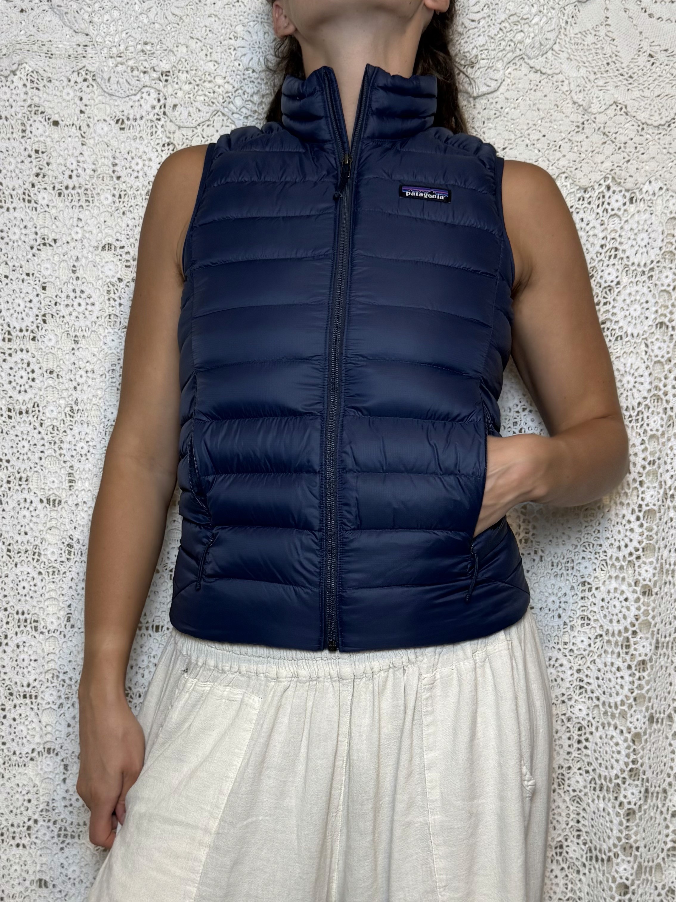 patagonia down full zip puffer vest