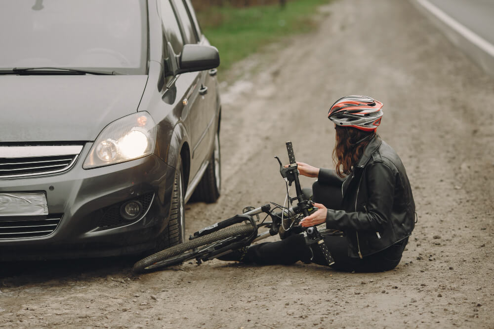 compensacion por dolor y sufrimiento en accidente de bicicleta