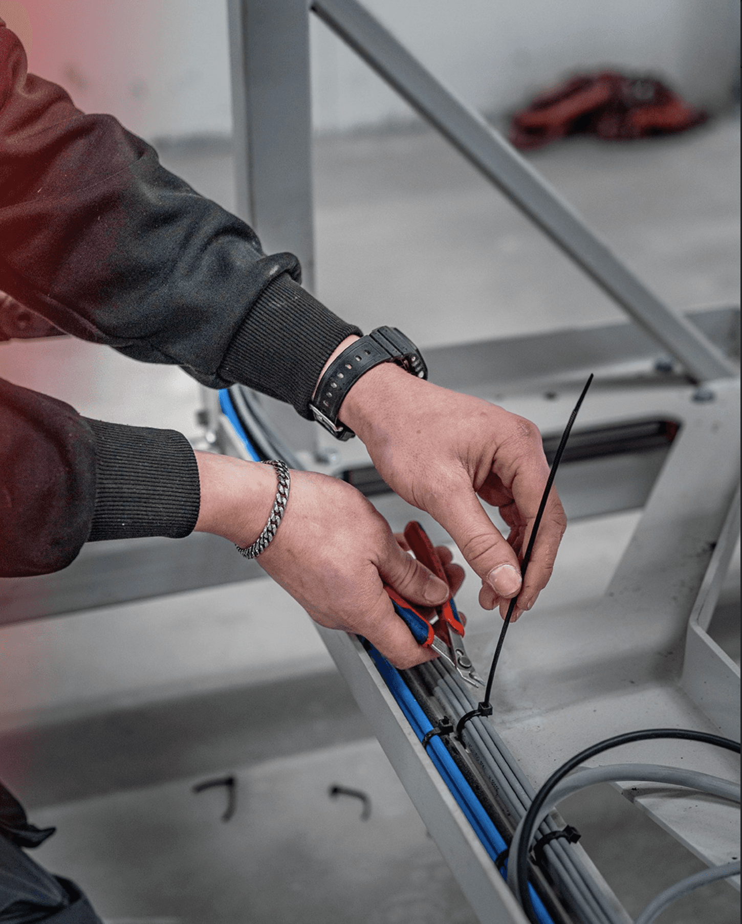 Top Elektro-Techniek - First