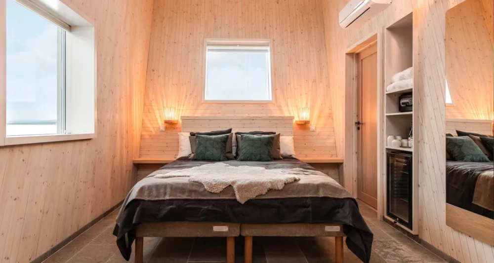 Aurora Glamping and Arctic Wellness in Sweden