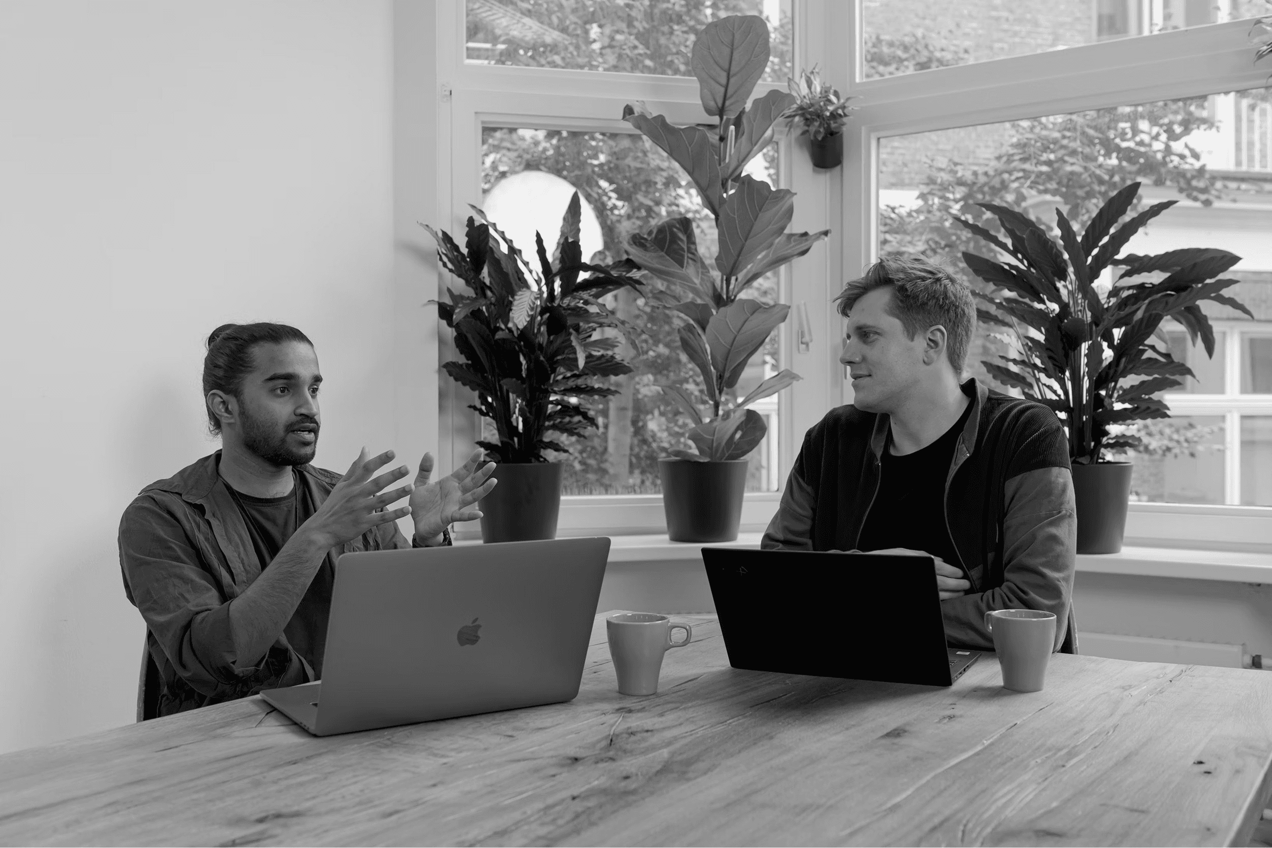 Kickoff session conversation between team member and client