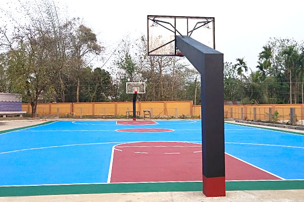 people playing basketball