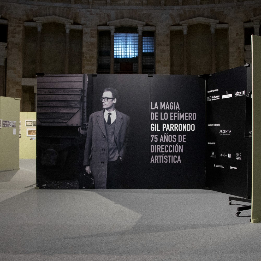 Laboral exposición Gil Parrondo