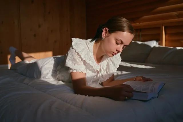 What you may notice when you try Inositol - woman in calm mood journaling