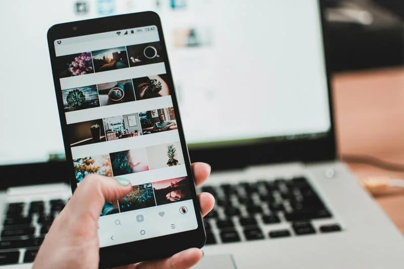 This guide breaks down ten proven strategies to help you become a successful Instagram influencer.