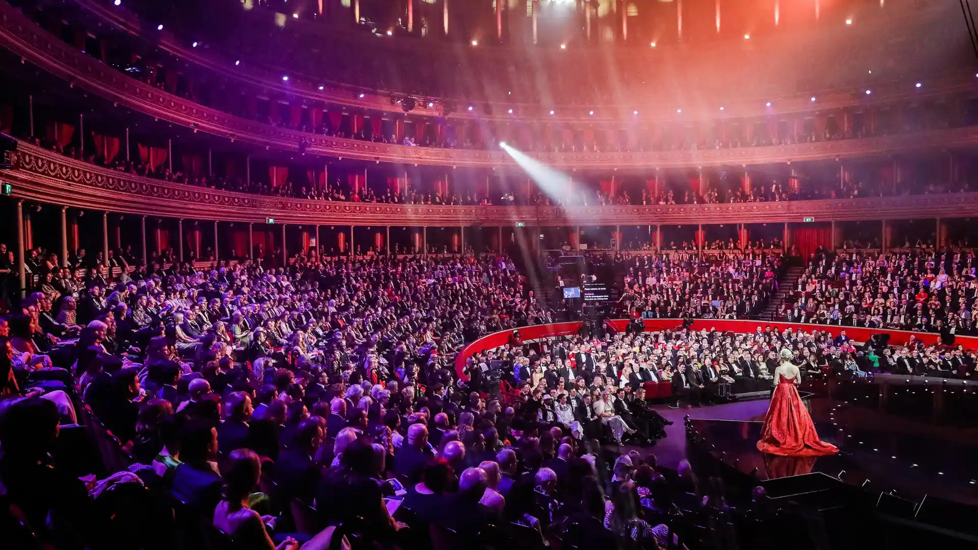 Номінанти премії Лоуренса Олів’є 2026: усе, що варто знати про вистави