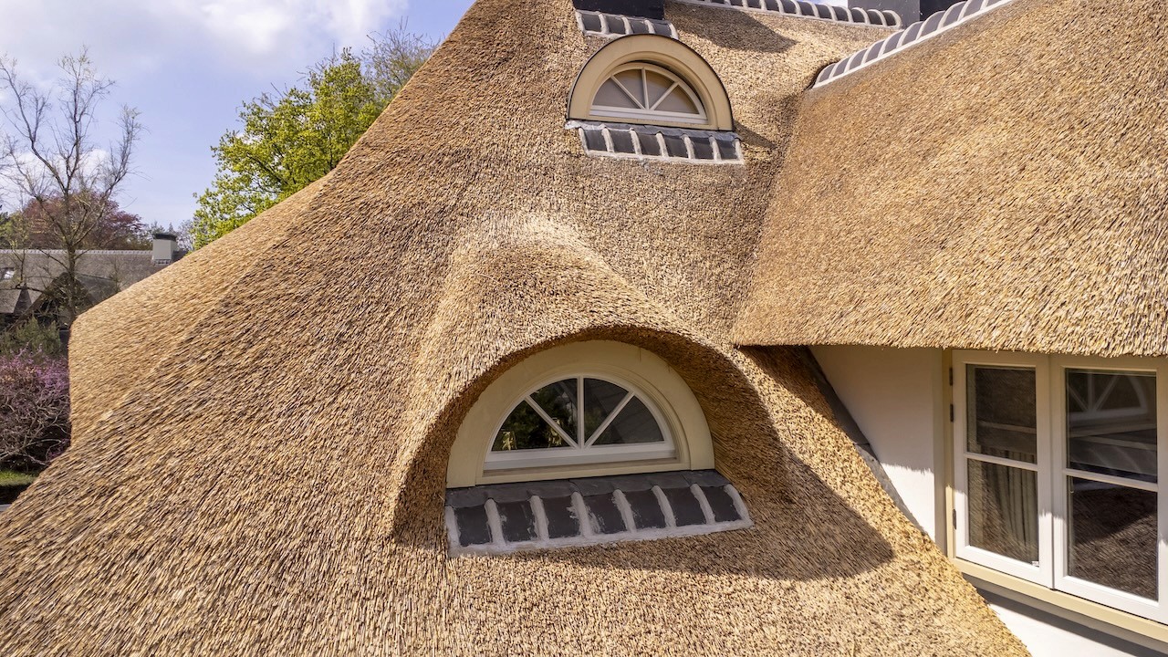 Detailtfoto van project Snelder Blaricum - Rietdekkersbedrijf van Dijk Putten
