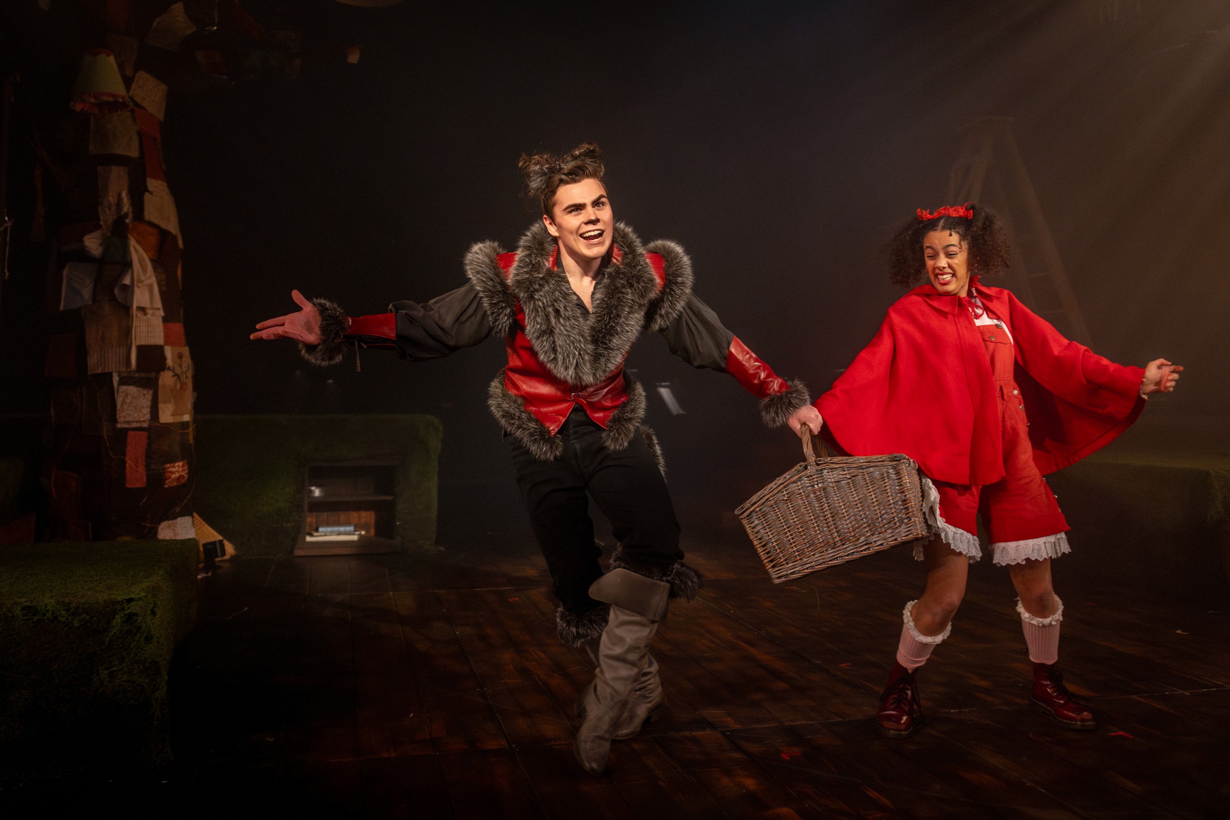 Show Photo: Will Skarpona as "The Wolf", Laila Salloum as "Little Red"