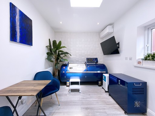 hyperbaric oxygen therapy chamber LOC UK