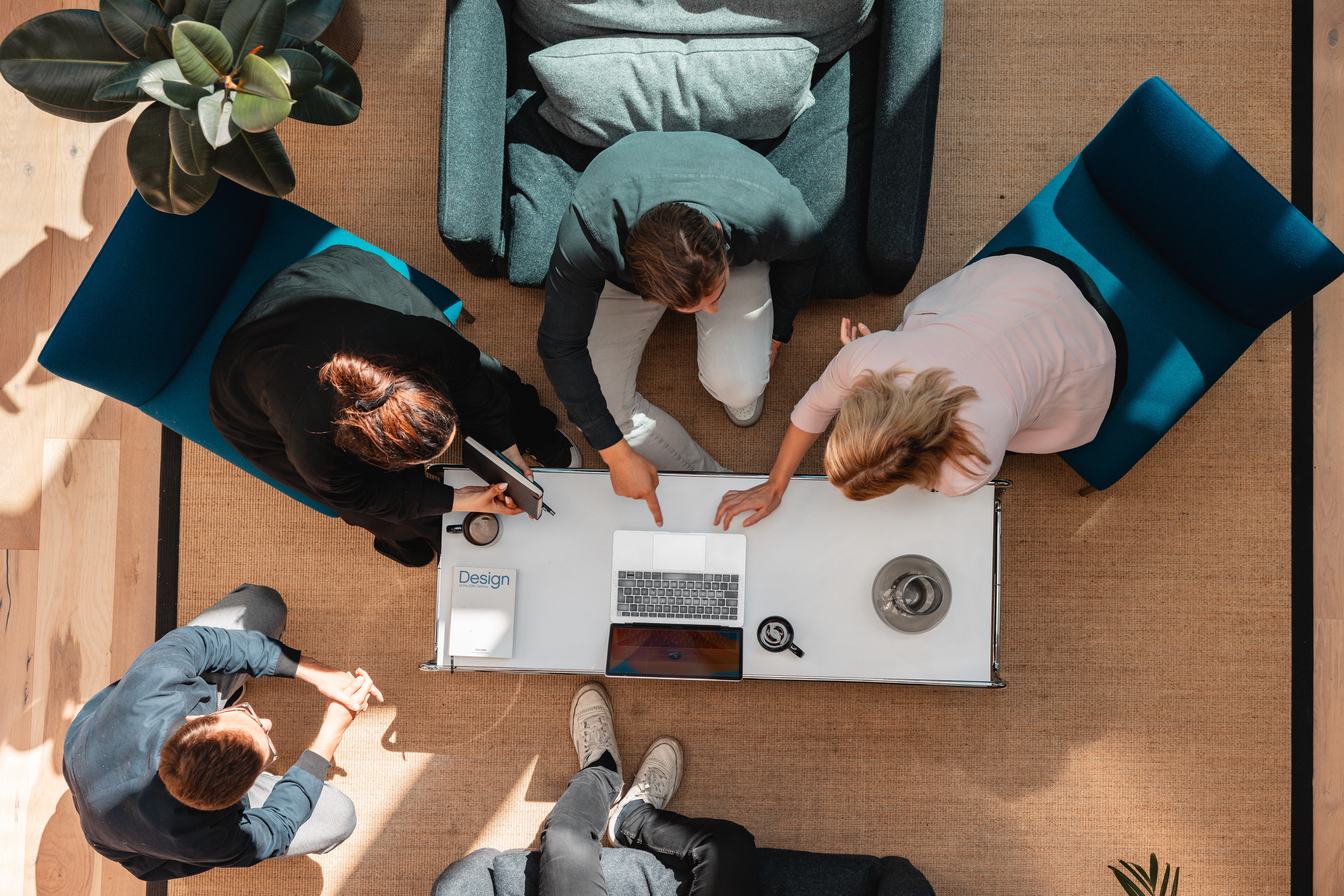 Pitch Experts lehrt daher nicht primär die Technik des Elevator Pitch