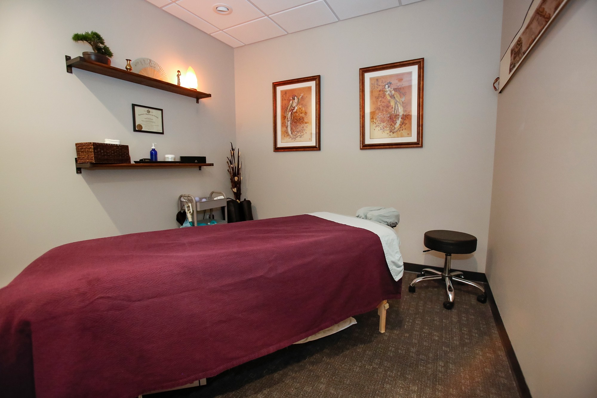 Resolution Massage Room