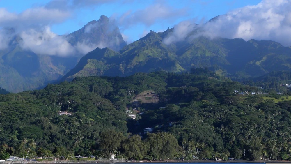 View of mountains on the island of Tahiti. Photo courtesy of Michael Swanson/Pixabay.