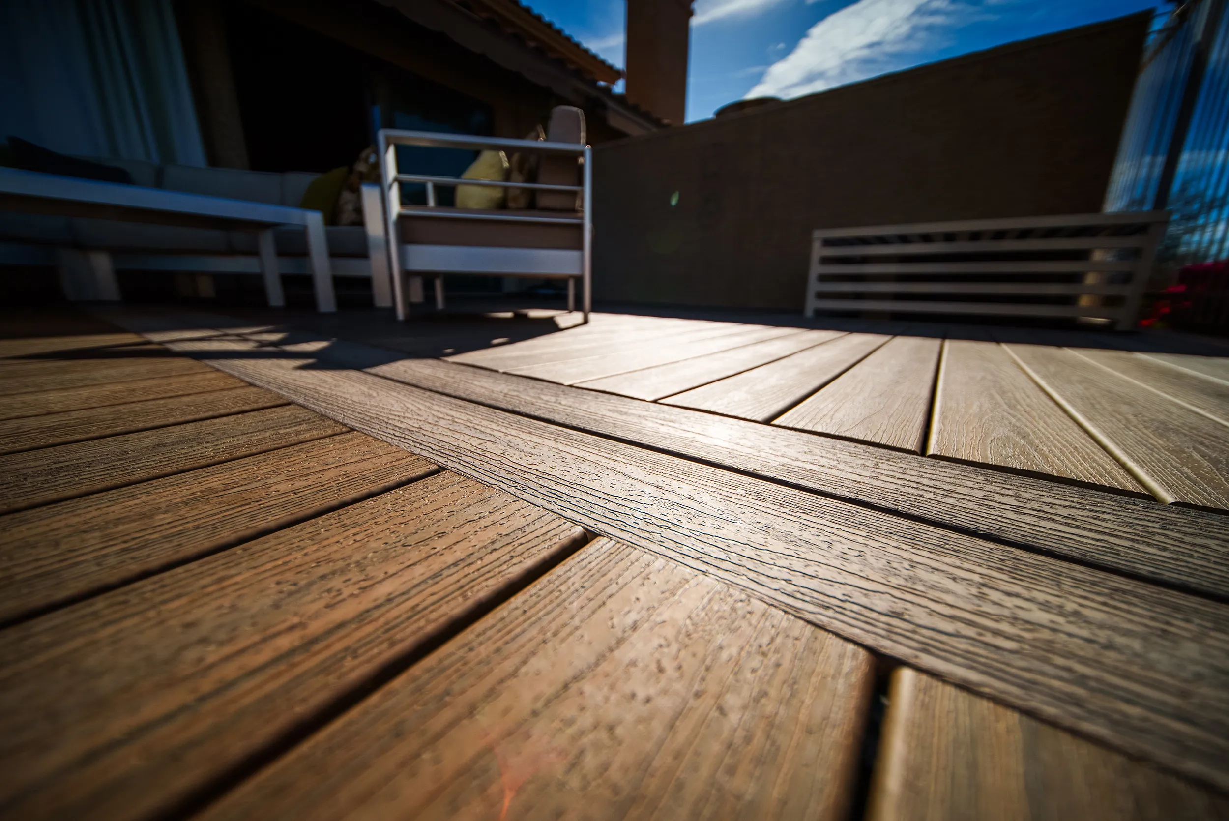 HBC Desks – An Outdoor Deck Escape with Trex Enhance decking