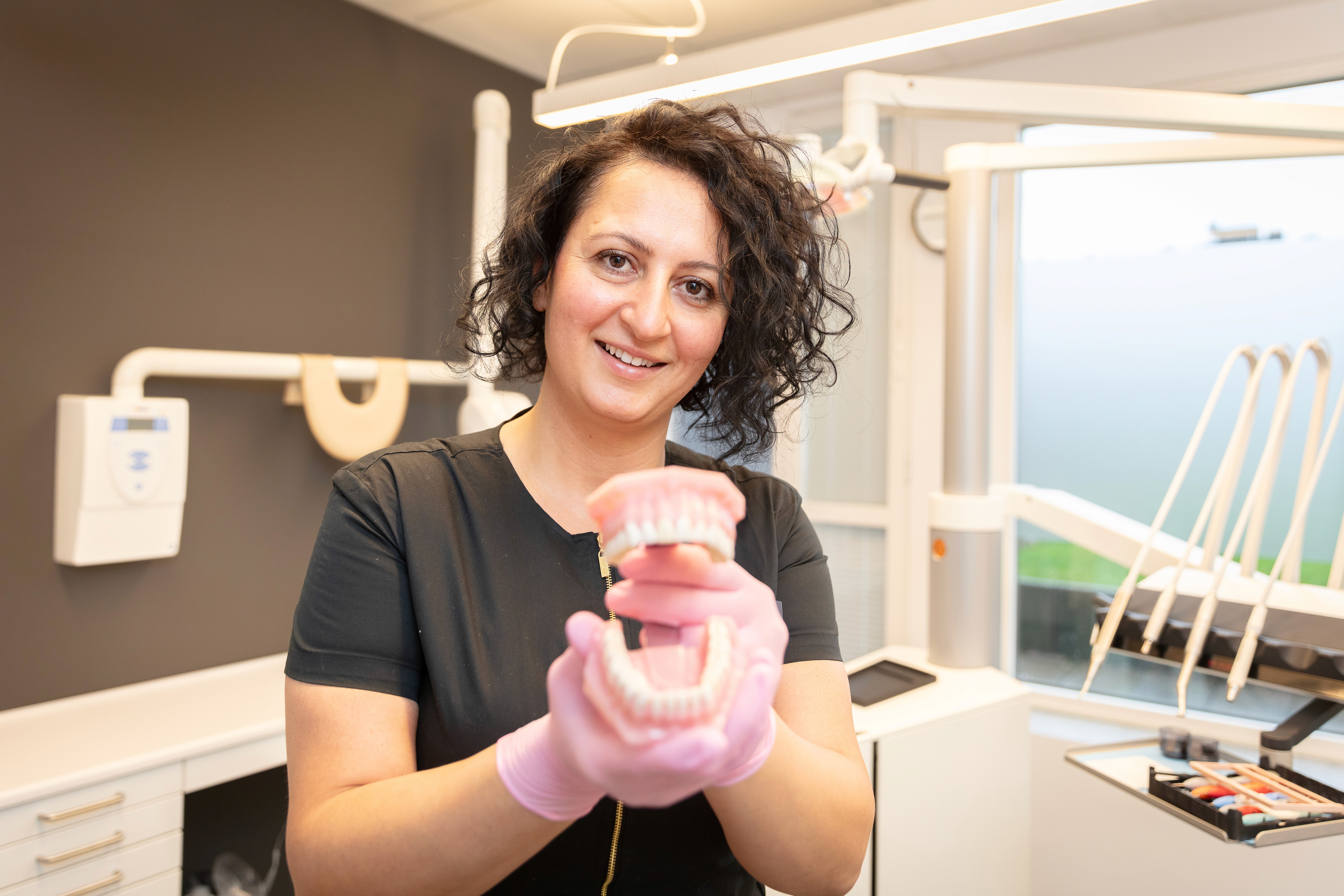 tandläkare lunatandläkarna tandvärk implantat