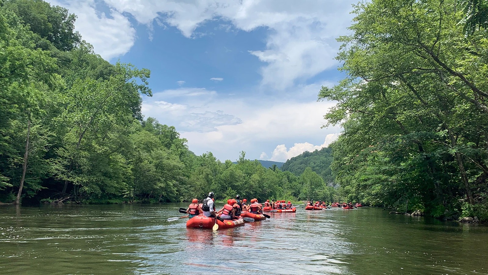 A rafting group heads for their first whitecaps