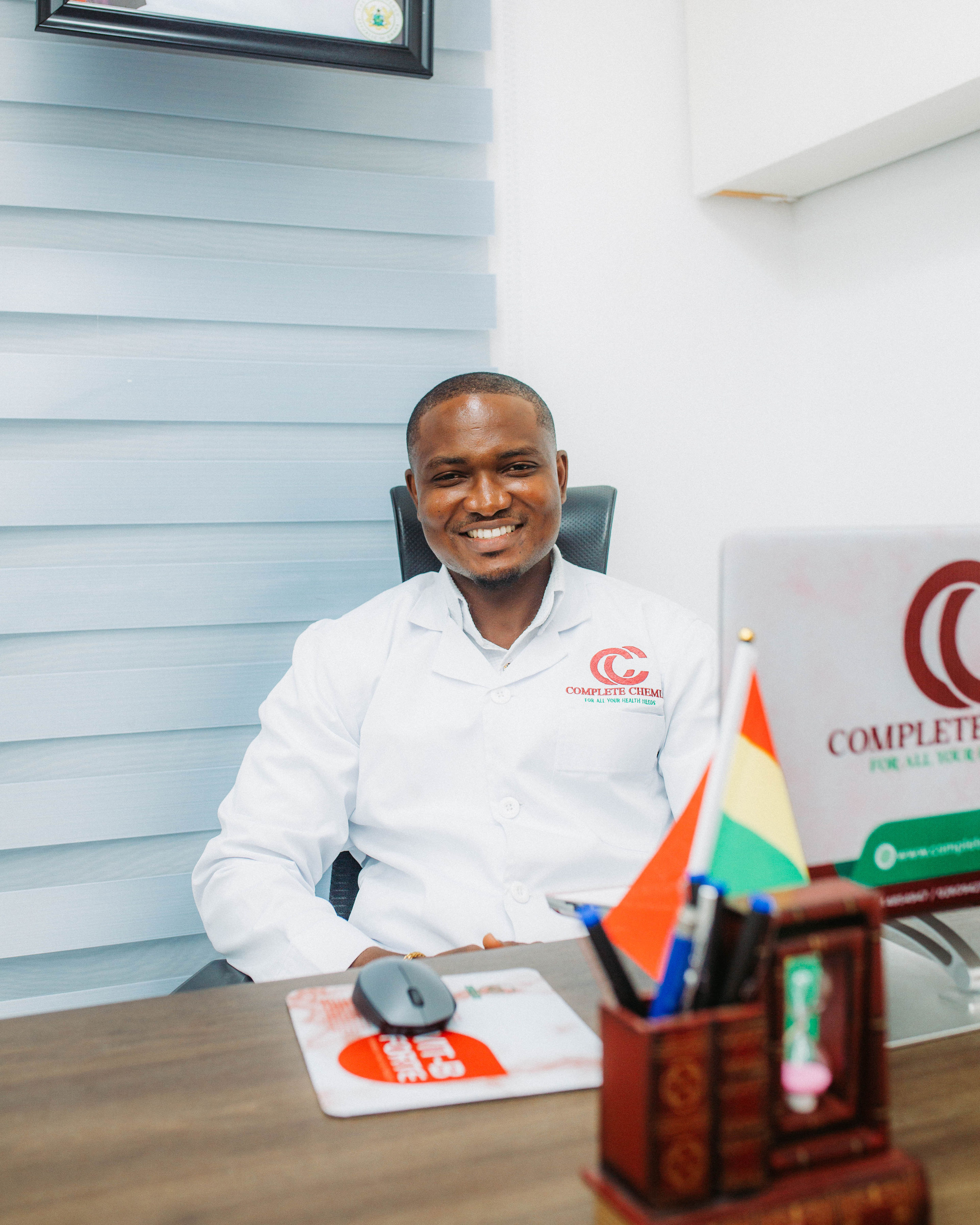 Portrait of lead pharmacist and founder of Complete Chemist.
