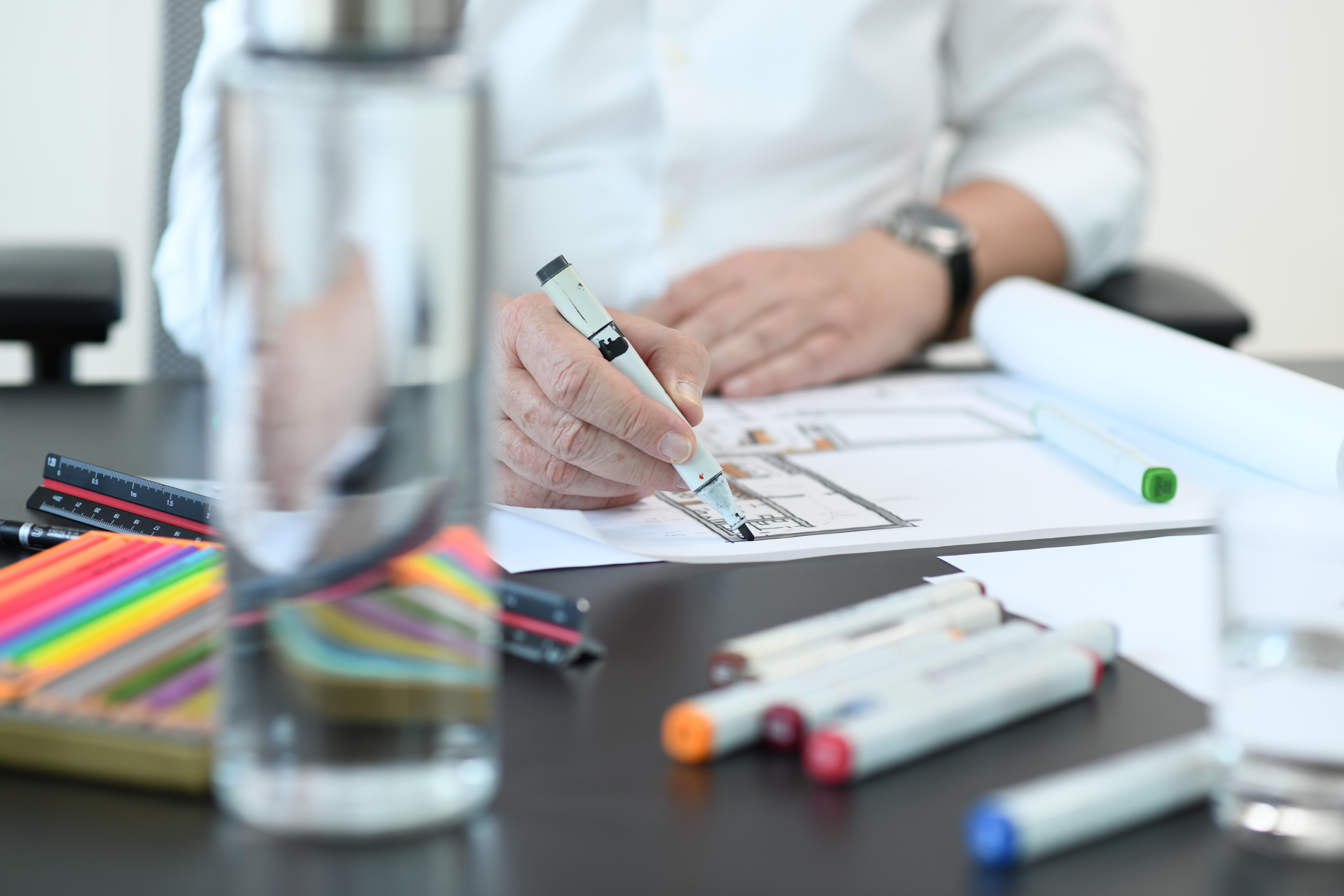 gruppenfoto in der halcyon fertigung