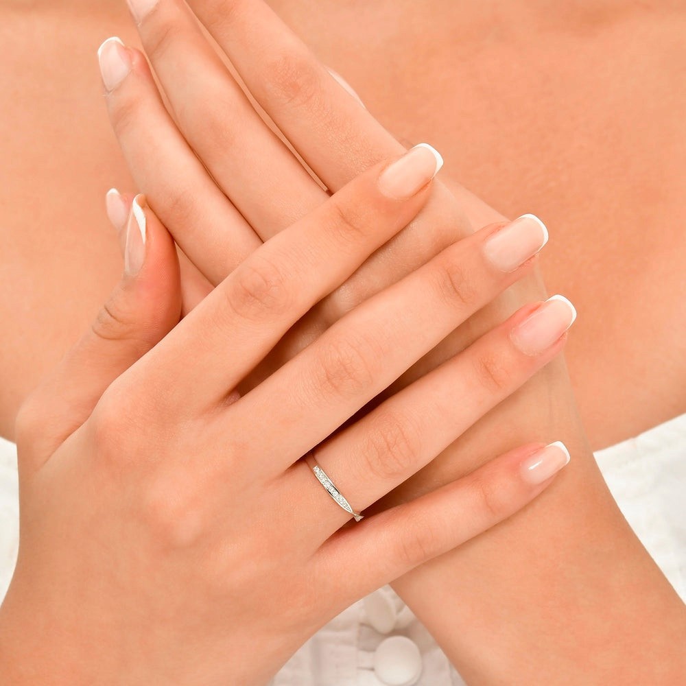 Assos 0.14 Karat G SI Pırlanta Fantezi Beyaz Altın Yüzük