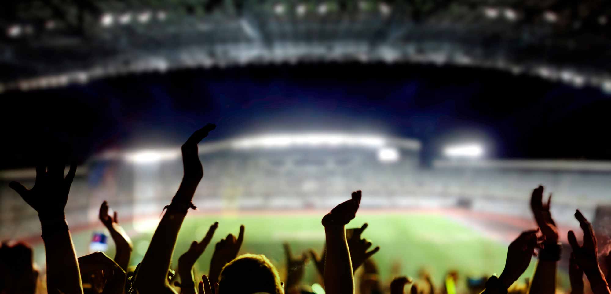 Dynamic picture of a cyclist riding downhill