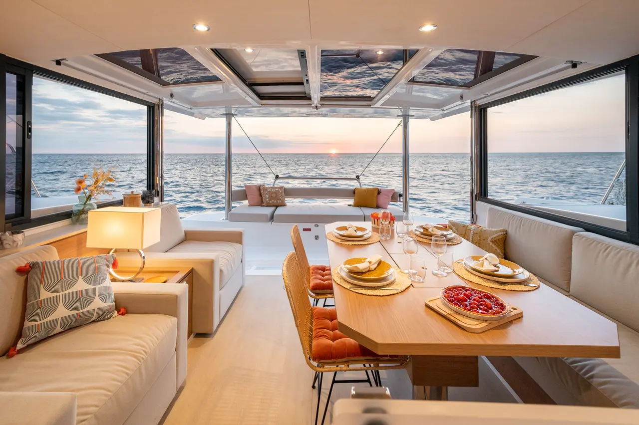 Interior of the Bali 4.4