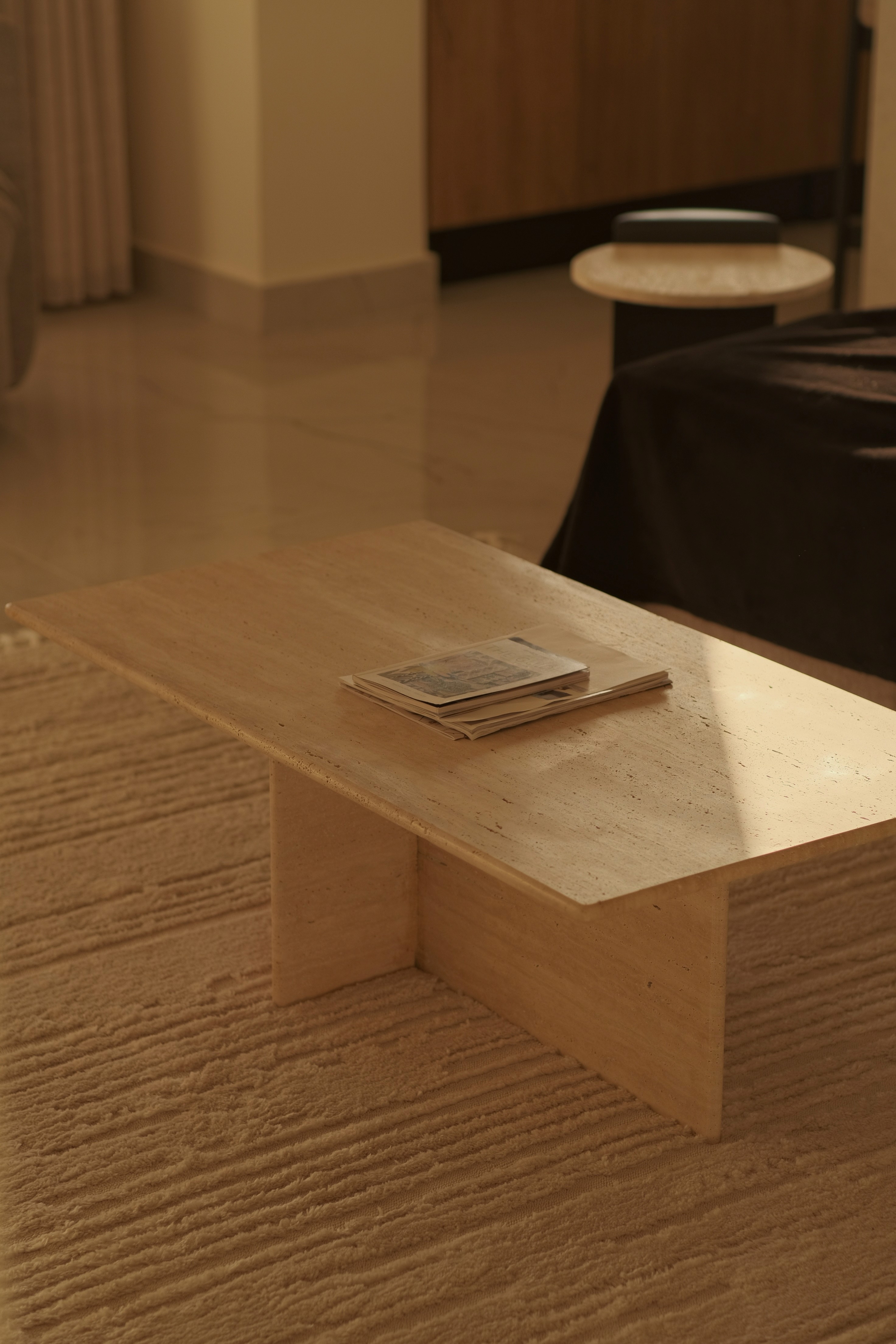 A scene of a Organic cotton net bag sitting on top of a stool