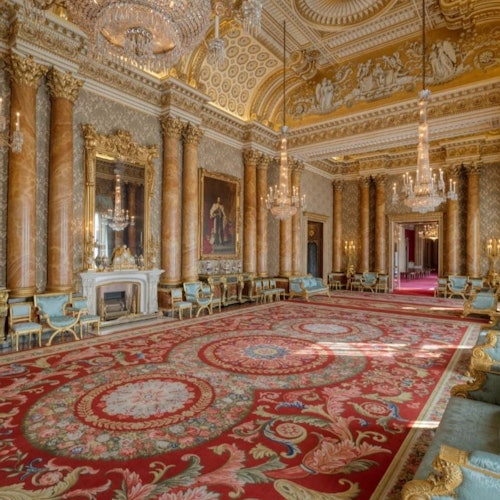 PG Tips Nachmittagstee + Stadtrundfahrt mit dem Bus und Eintrittskarten für die Prunkräume des Buckingham Palace in London