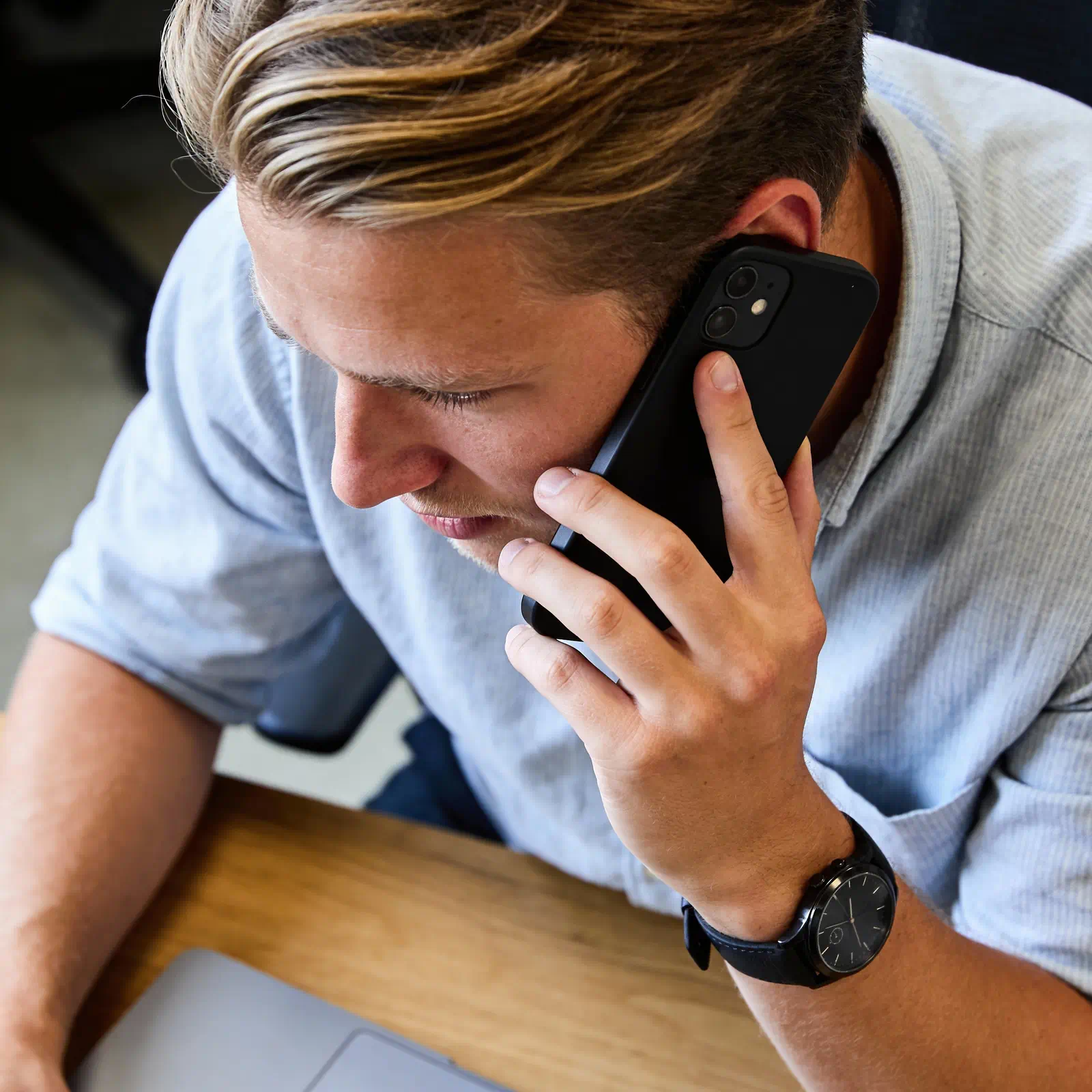 b2b sales agent die b2b afspraken closed aan de telefoon
