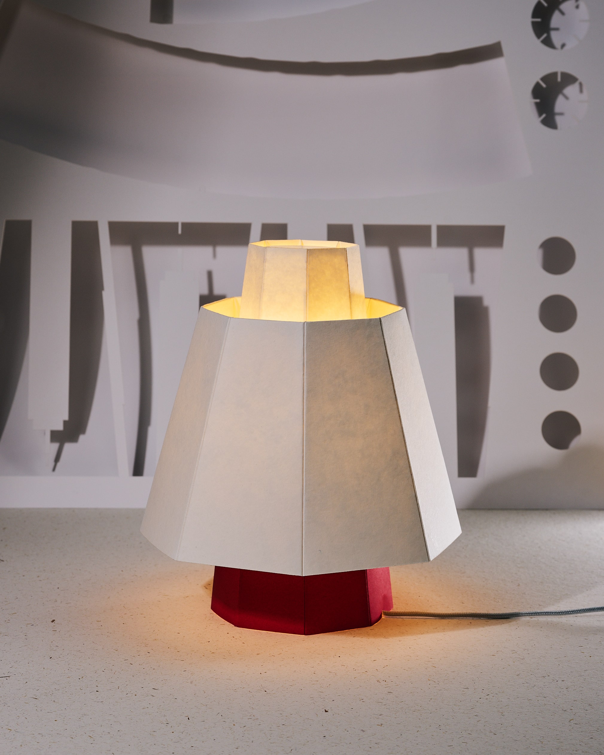 b1-lamp-folded-paper-structure-japanese-origami-inspiration-artisan-craft-design-jiri-krejcirik-for-skoba