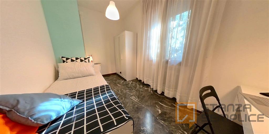 11.6 sq m room in Via Carlo Collodi, Padova