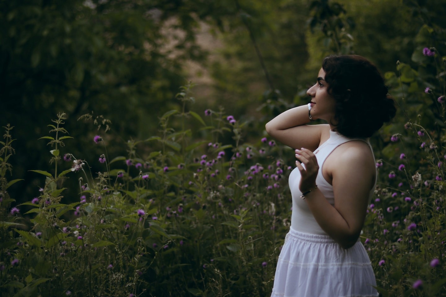 An unstructured linen dress in long grass