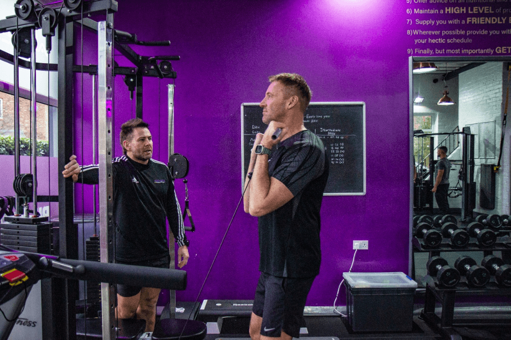 Resistance exercises for body recomposition.