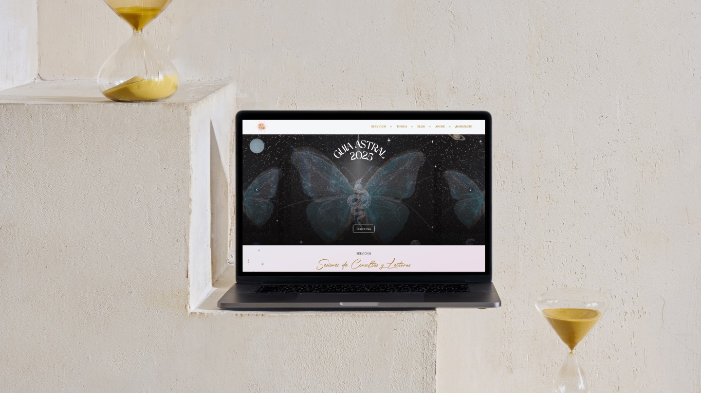 Mockup of the Astrología Neptuno website displayed on a Macbook.