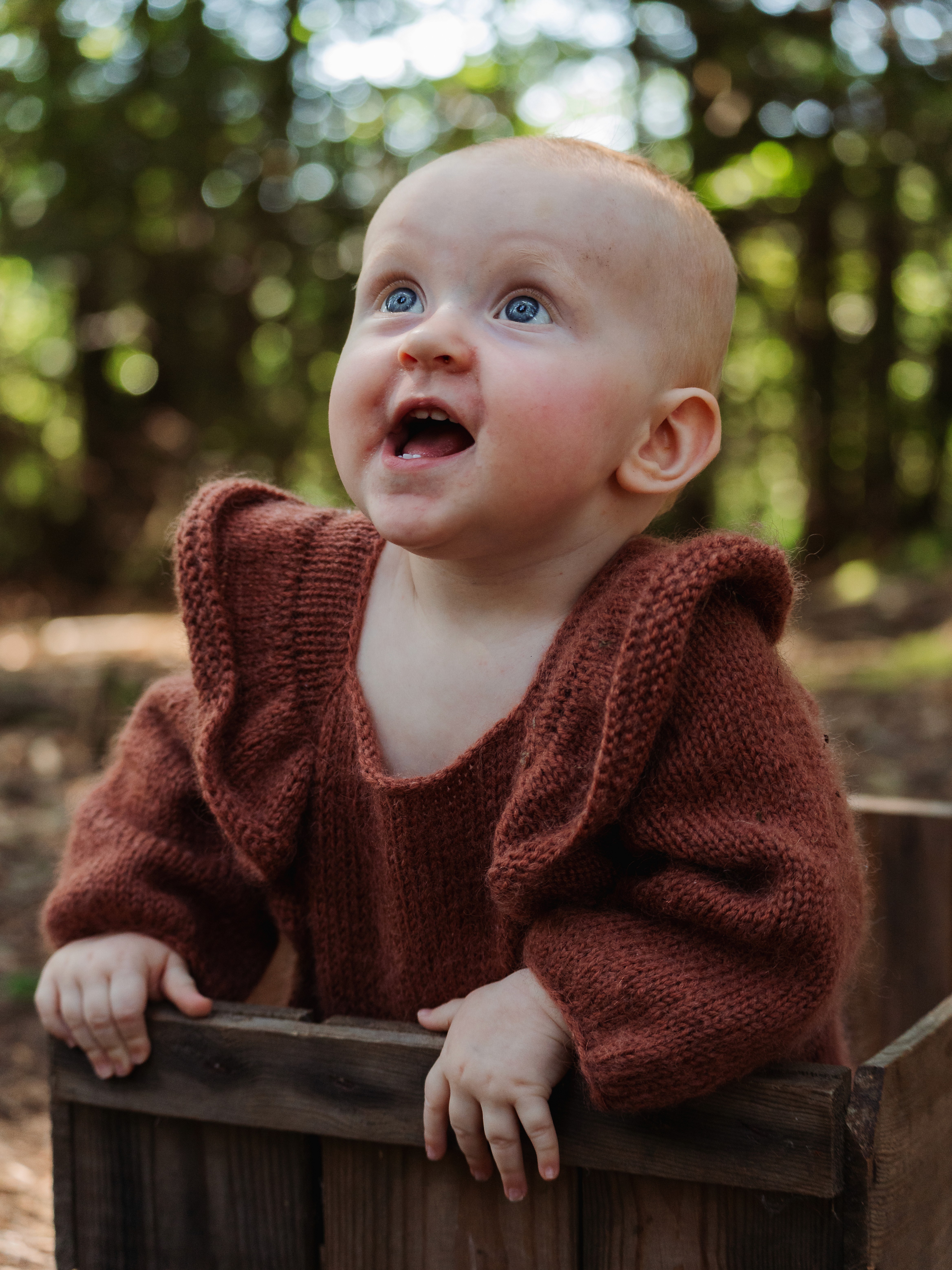Fotograf i Rogaland. Nyfødt, familie og gravidfoto med varme og autentisitet.