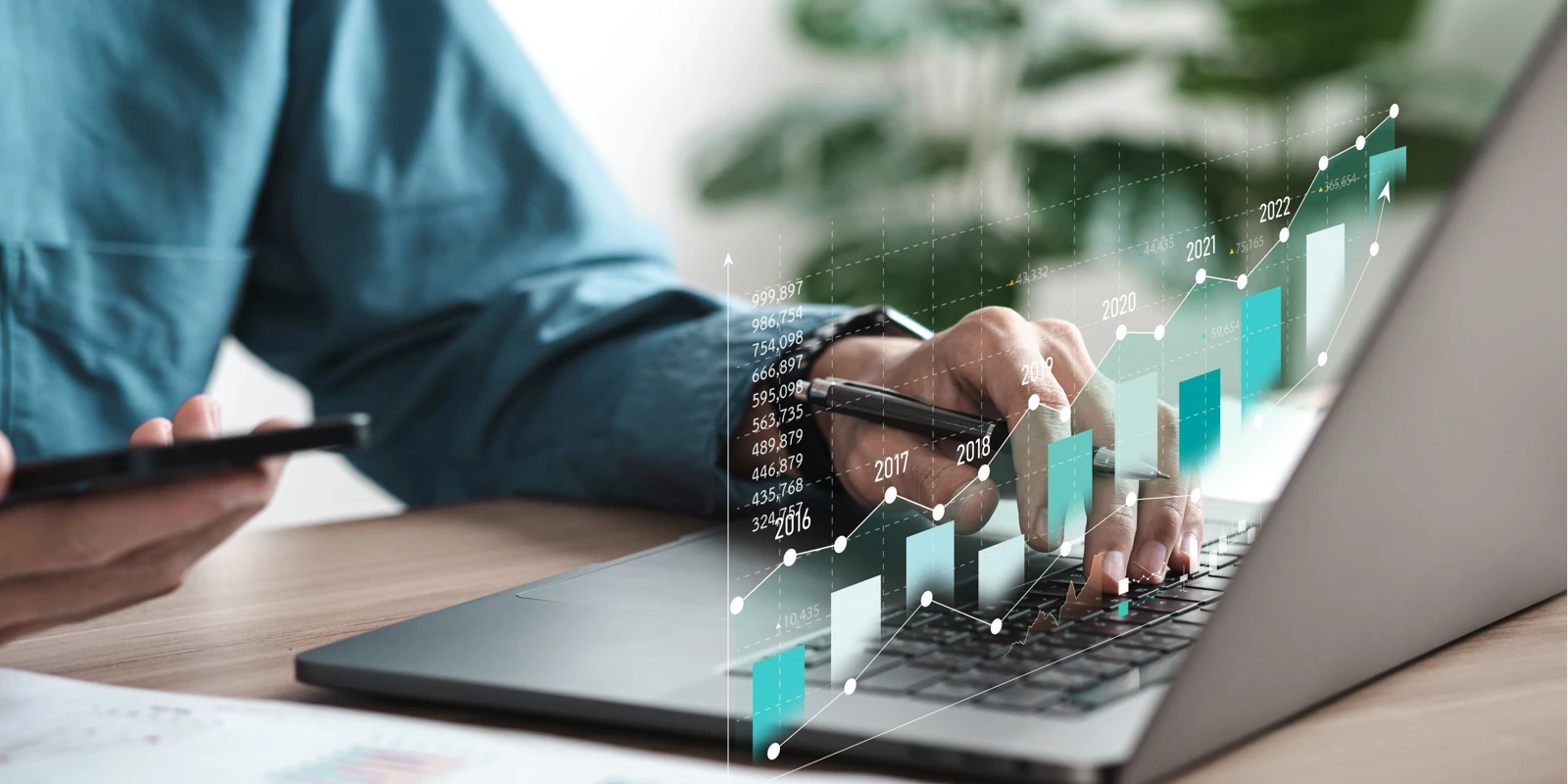 البناء مقابل الشراء: فوائد حلول البرمجيات المخصصة