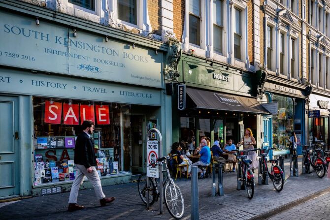 12. Have a Read at the South Kensington Bookshop