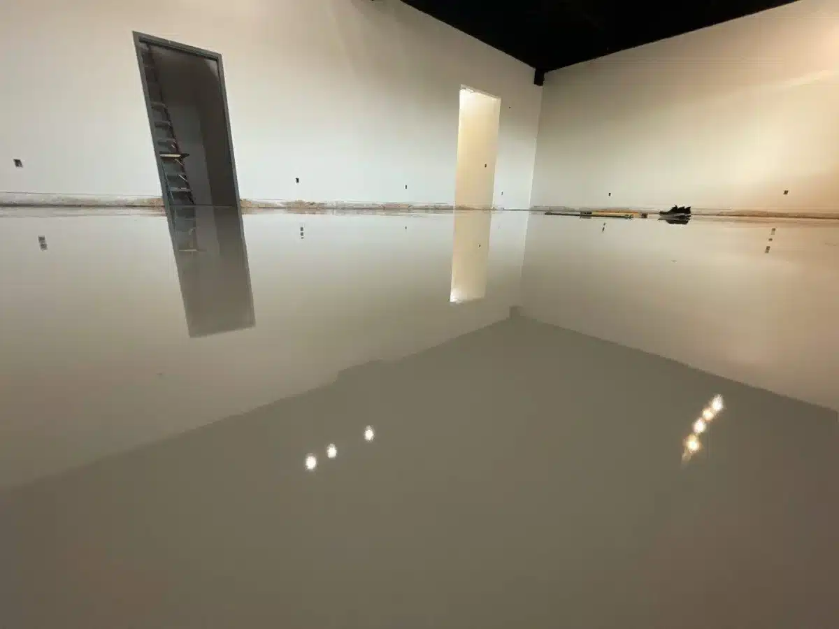 Solid color epoxy flooring — Select Coatings project photo