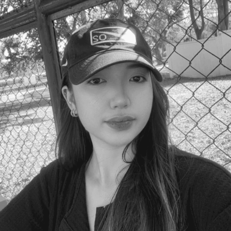 Woman team member photo