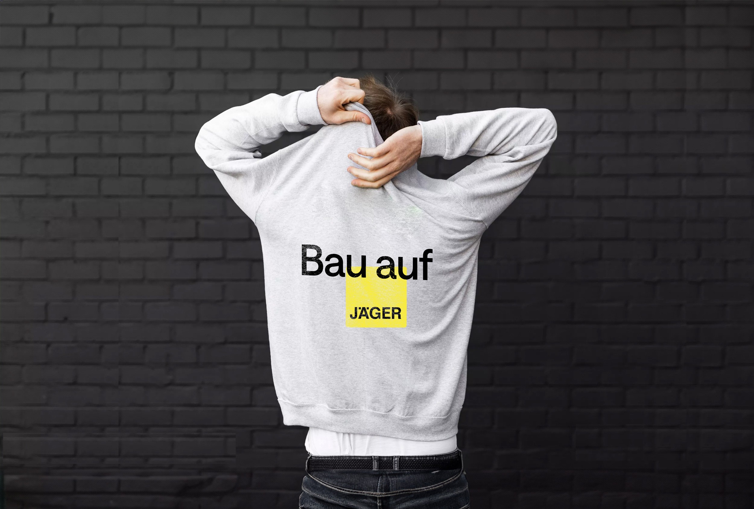 Elegante Aufnahme im Burg Vital Resort, das den luxuriösen Stil und die warme Atmosphäre des Hauses zeigt.