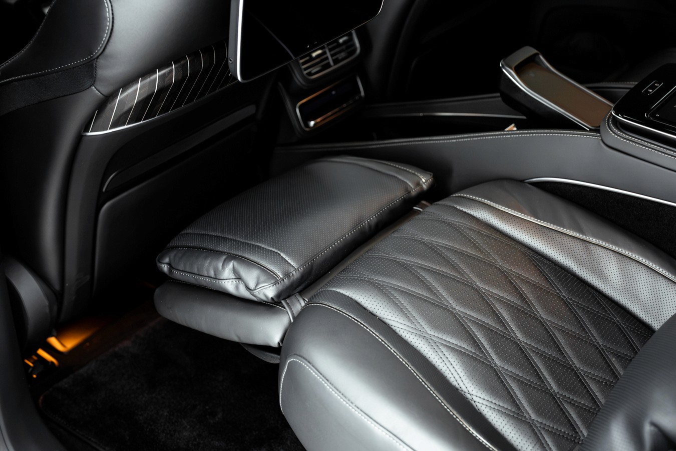 2026 Mercedes-Benz Maybach GLS 600 4MATIC, photo 43