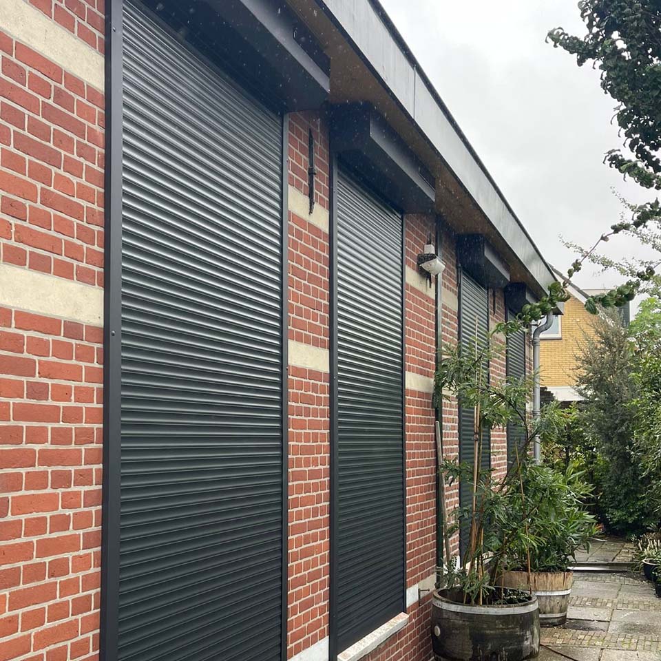 Rolluiken en screens