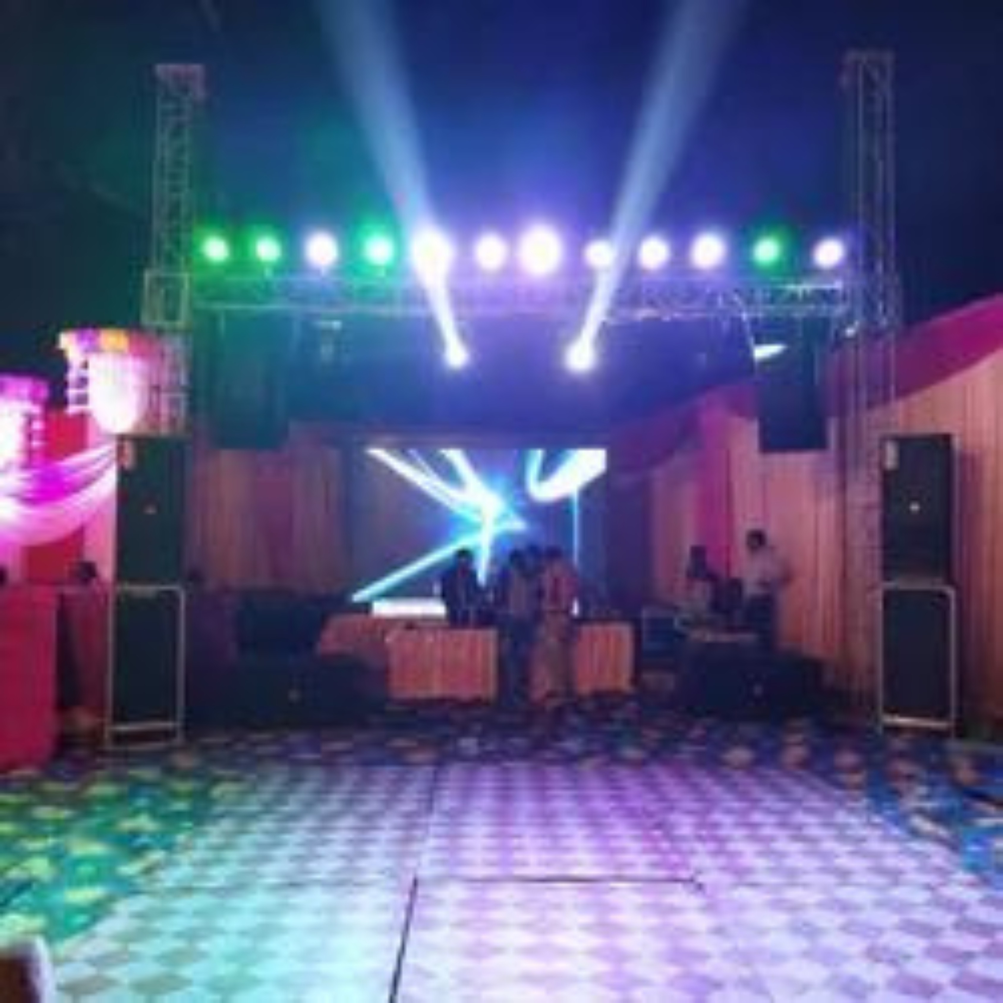 Wedding-Pl-img-m04