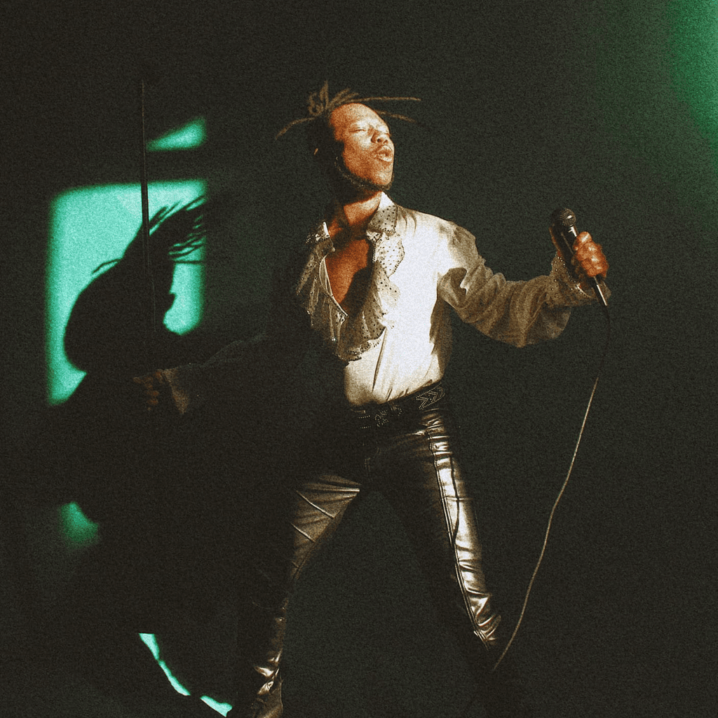 Avionce Hoyles, Male Vocalist