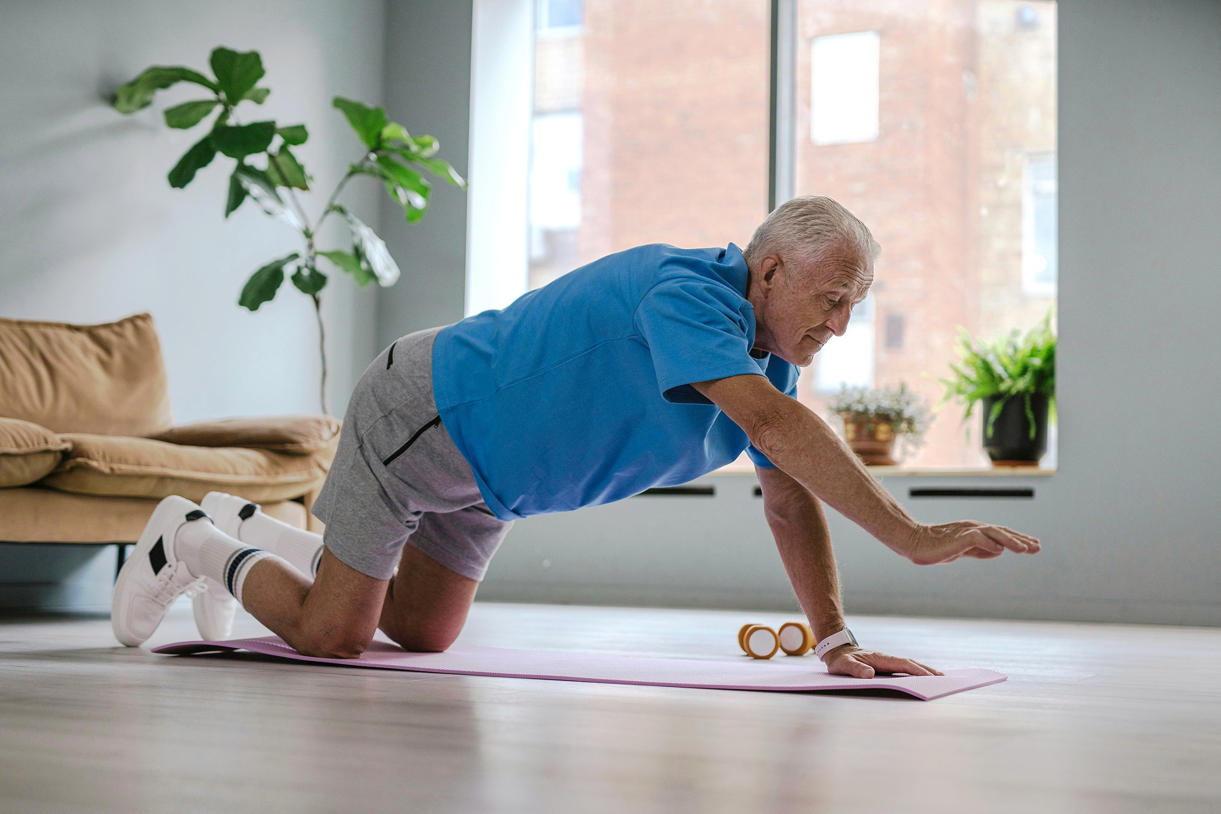 HintMeds Tadalafil Oral Spray bottle with a clean, minimal white background for men’s ED support