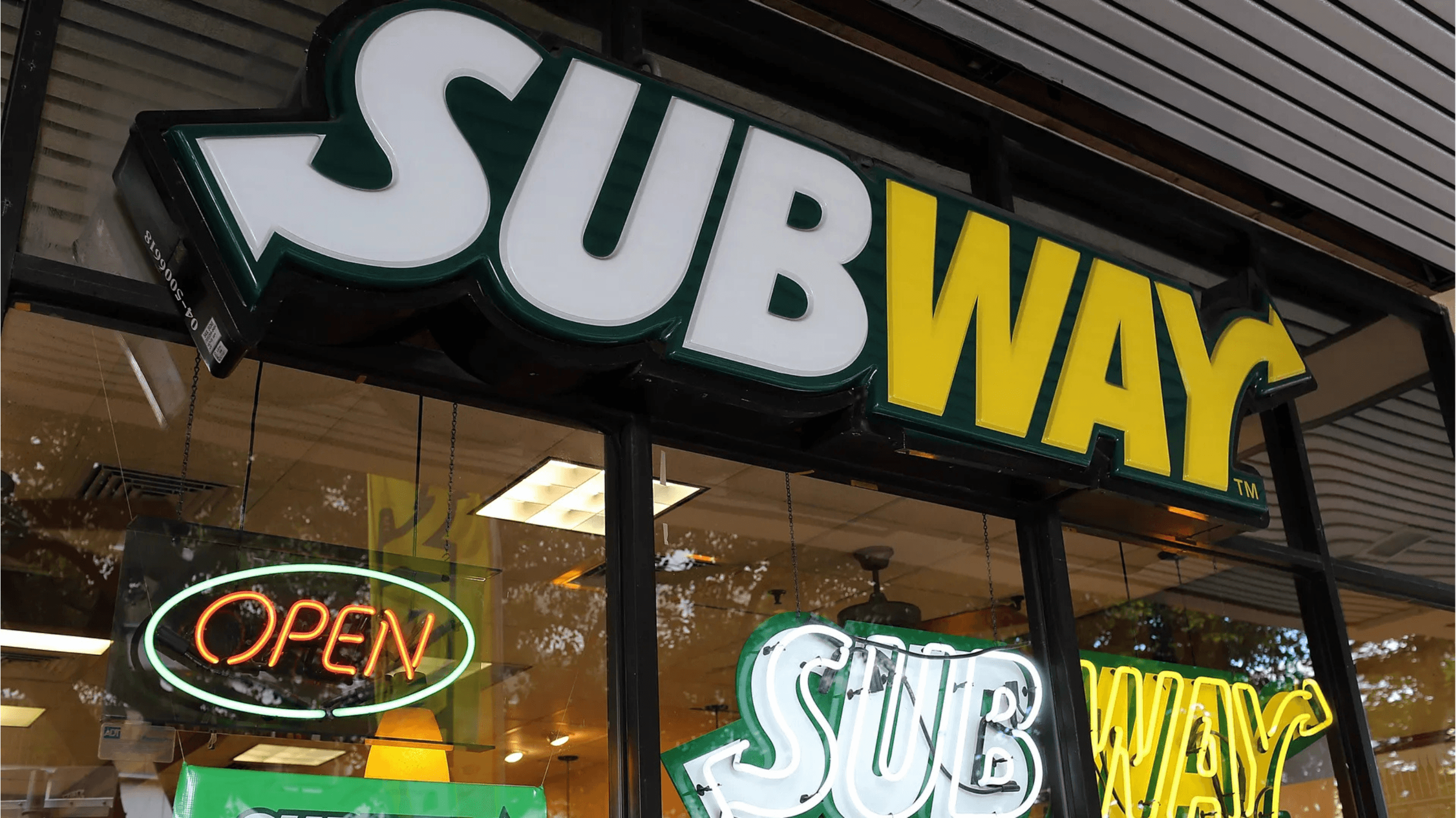 Subway store front image