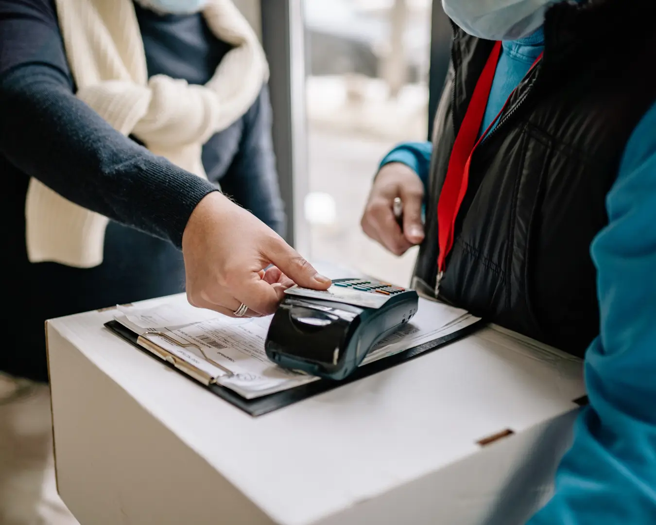 Fotografía de terminal para portada de artículo comisiones clip méxico