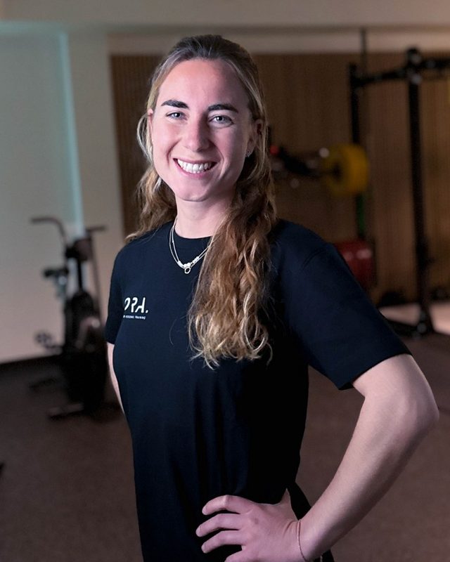 Mira, Physiotherapeutin und Trainerin bei ORA. in Tübingen