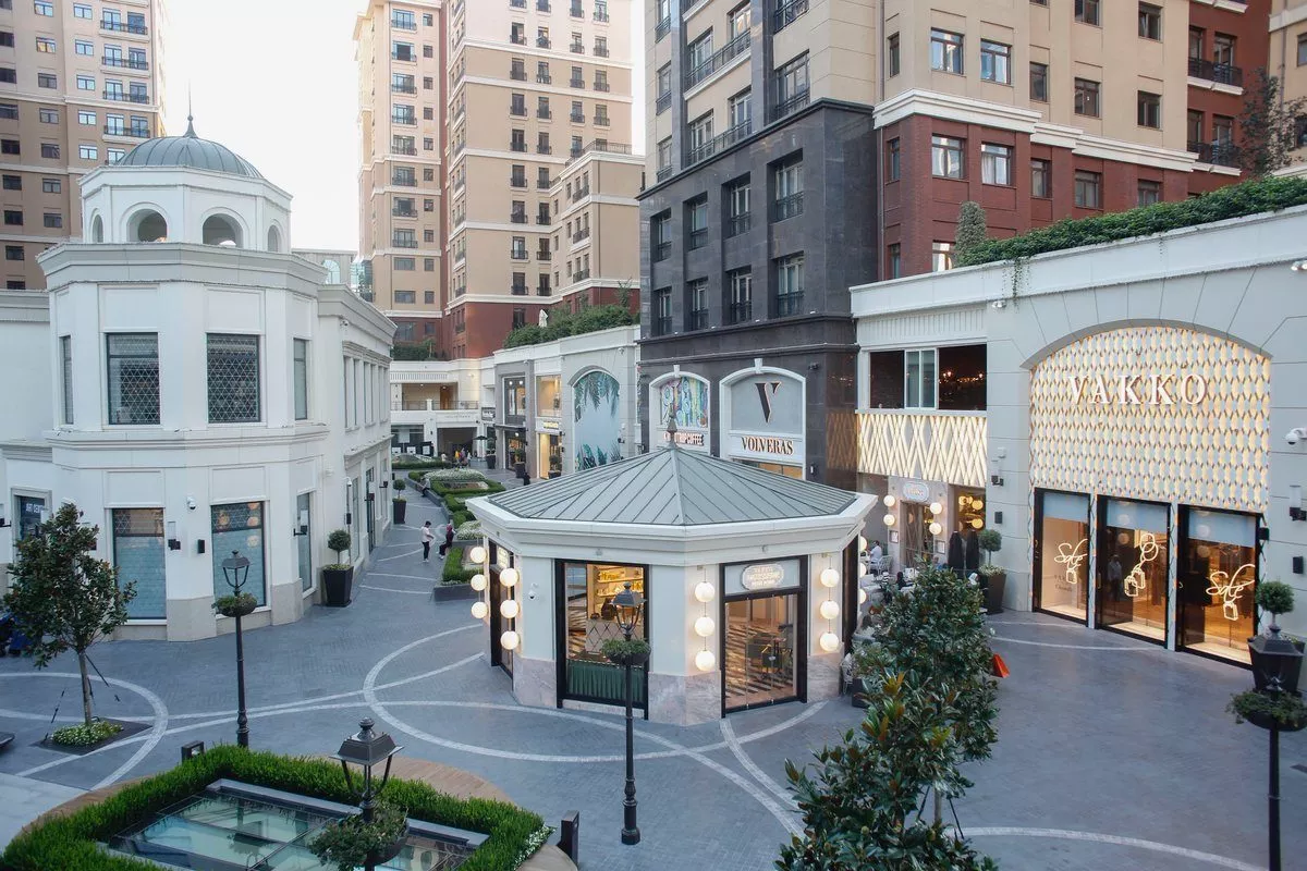 Emaar Square 1